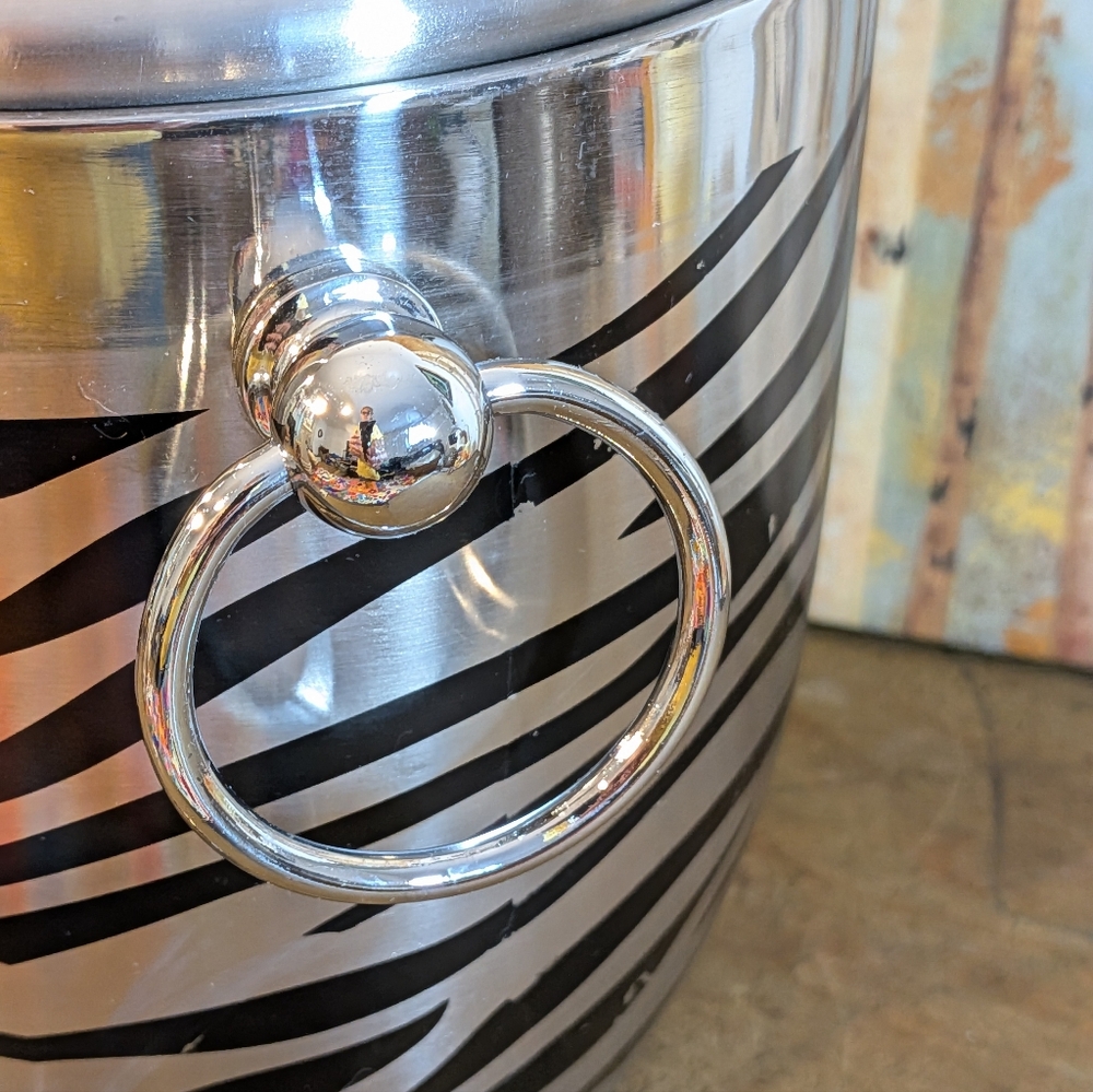 OGGI Stainless Steel Zebra Print Ice Bucket with Tongs - Picture 3 of 13